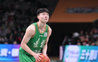 3年C类合同！辽宁男篮续约鄢手骐完成注册 新季将开启第9季