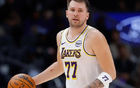 美媒预测NBA26-27赛季最佳一阵，字母哥遗憾落榜，文班亚马领衔